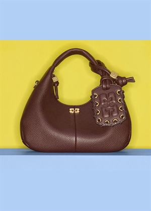 Hobo Mini Grained bag Chicory Coffee A7102 Ganni 